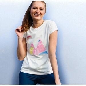Women’s Zyia Colorful Mountain Graphic Tee white medium shirt top gym workout